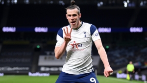 Spurs boss Mason swerves transfer talk after Bale hat-trick