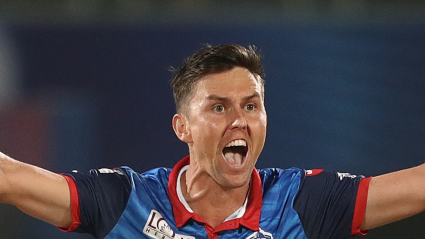 Boult and Rahul inspire Indians to victory over Sunrisers in IPL
