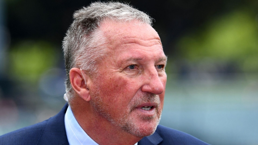 Ashes 2021-22: Botham attacks 'gutless' England as Cook says team have hit rock bottom