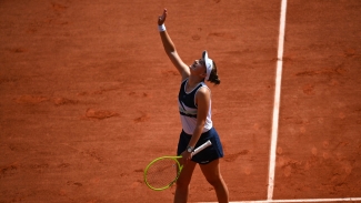 French Open: Krejcikova pays emotional tribute to &#039;inspiration&#039; Novotna after Roland Garros triumph