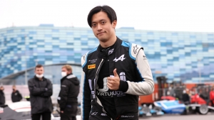 Guanyu Zhou to become first Chinese F1 driver after signing with Alfa Romeo for 2022