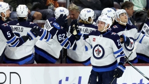 NHL: Winnipeg Jets extend win, point streaks