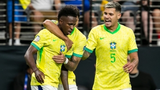 Brazil v Colombia: &#039;They are a stone in our shoe&#039; says Selecao&#039;s Guimaraes