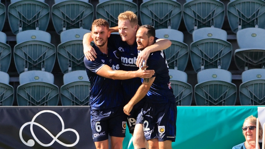A-League: Mariners clear at the top as Brisbane are held