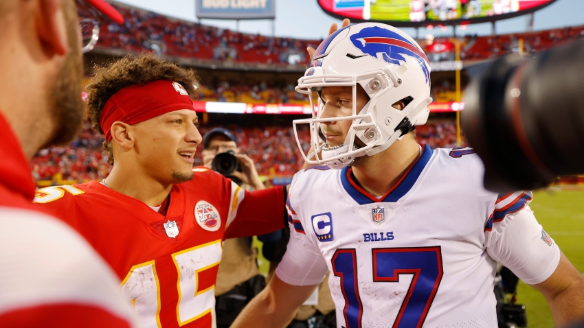 Allen leads Bills to statement win over Chiefs, Rams respond as Panthers kick Anderson out of game