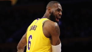 LeBron James likes what he sees from Lakers despite 1-2 start