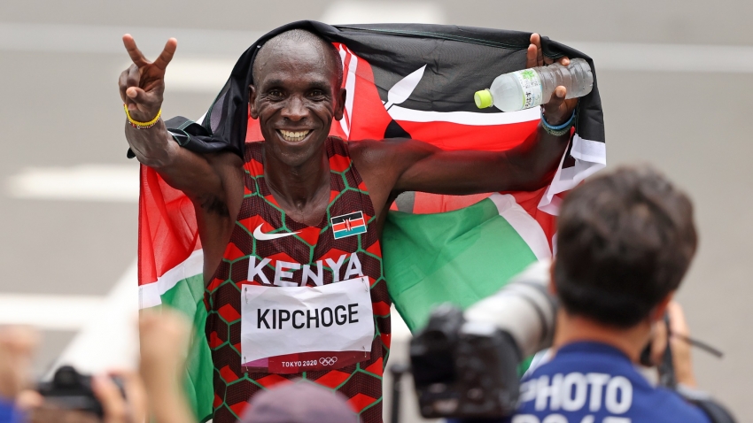 Tokyo Olympics: Kipchoge retains marathon gold in dominant style and delivers message of inspiration