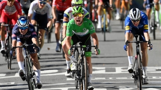 Tour de France: Cavendish matches Merckx&#039;s record with 34th stage win