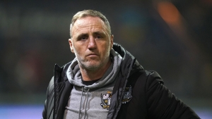 Andy Crosby proud as 10-man Port Vale hold on for a draw