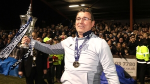 Gary Bowyer hails Dundee resilience and unity after securing Premiership return