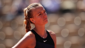 Kvitova and Azarenka injured in WTA Qatar Open, as top seeds progress in Doha