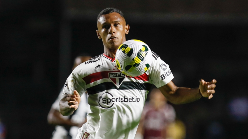 Arsenal sign youngster Marquinhos from Sao Paulo