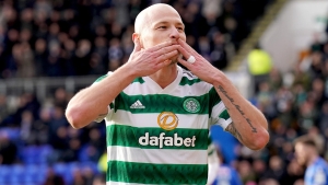 Celtic midfielder Aaron Mooy announces retirement from football