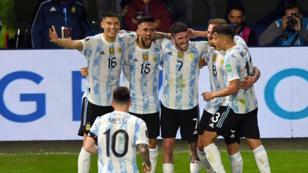 Argentina 3-0 Venezuela: Messi scores as Albiceleste extend unbeaten run
