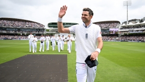 Anderson pens emotional England message in &#039;special&#039; final outing