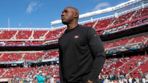 Former Texans star linebacker DeMeco Ryans becomes Houston head coach