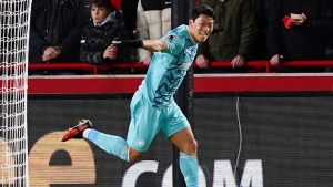 Hwang Hee-chan’s brace helps Wolves to thumping win at Brentford