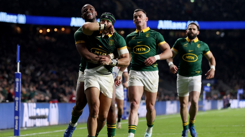 England 20-29 South Africa: Sprinboks hold on to edge thriller