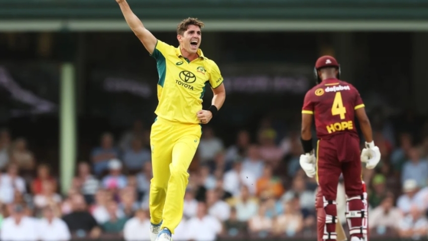 Sean Abbott&#039;s all-round performance outshines Motie and Carty as West Indies lose second ODI by 83 runs to Australia at the SCG