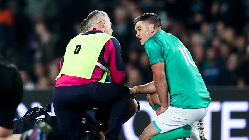 World Rugby defends head injury protocols following Sexton selection
