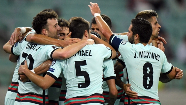 Azerbaijan 0-3 Portugal: Santos&#039; men top Group A with dominant win