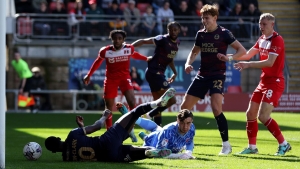 Peterborough hold on for win at Leyton Orient