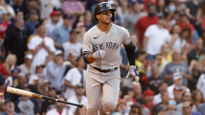 Yankees surge past Red Sox in comeback win, Tatis hits 30th home run