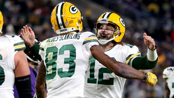 Packers clinch NFC North title with 31-30 victory over Ravens