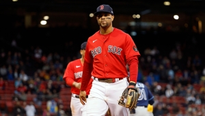 Reyes' walk-off grand slam propels Red Sox to victory