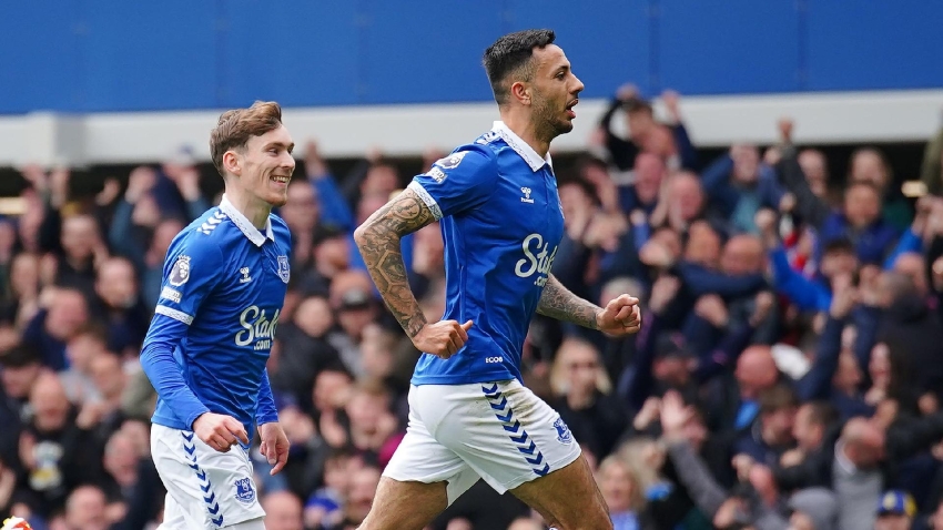 Everton ease worries with victory over relegation rivals Nottingham Forest