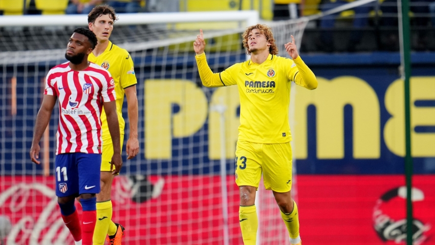 Villarreal 2-2 Atletico Madrid: Late Pascual leveller denies Simeone's 10 men second place