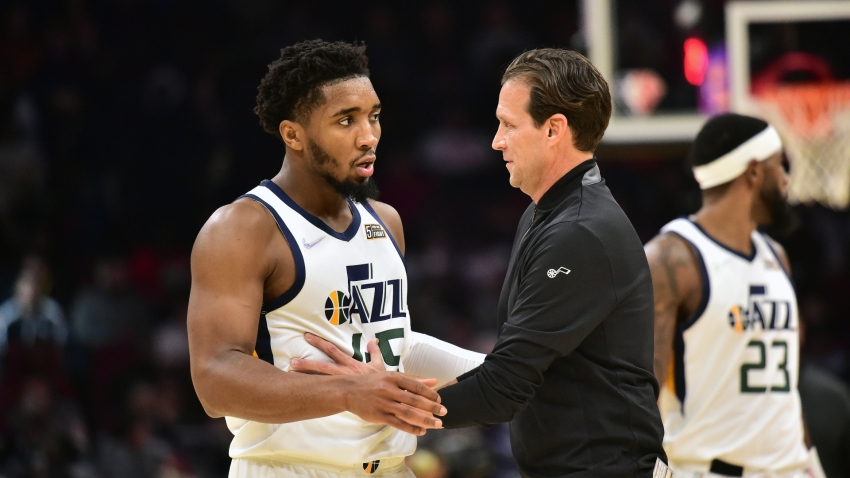 Mitchell reportedly 'surprised and disappointed' by Snyder's decision to  step down as Jazz coach