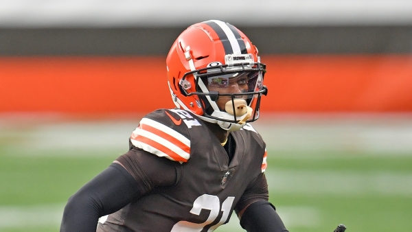 Browns CB Denzel Ward makes history with for TD vs. Texans