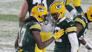 Packers keep Rodgers-Adams connection intact, franchise tag wide receiver