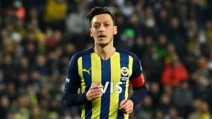 Mesut Ozil relegated from Fenerbahce&#039;s first-team plans
