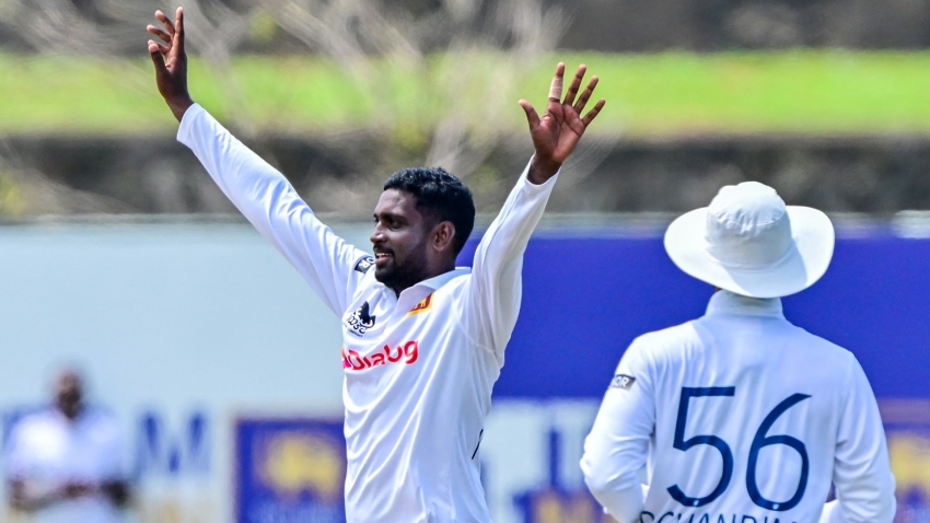 Peiris and Jayasuriya star as New Zealand crumble on day three