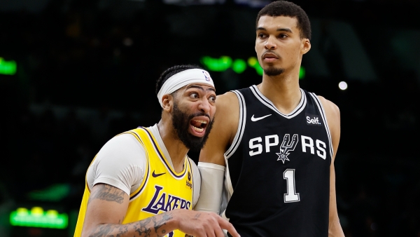 Wembanyama impresses Davis as Lakers hold off Spurs without LeBron