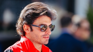 Sainz &#039;very happy&#039; to extend Ferrari stay as Spaniard signs new deal