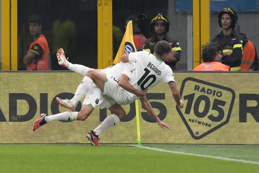 Inter Milan slip up at home to Sassuolo