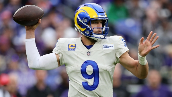 Matthew Stafford and the Rams charge back from a late deficit to