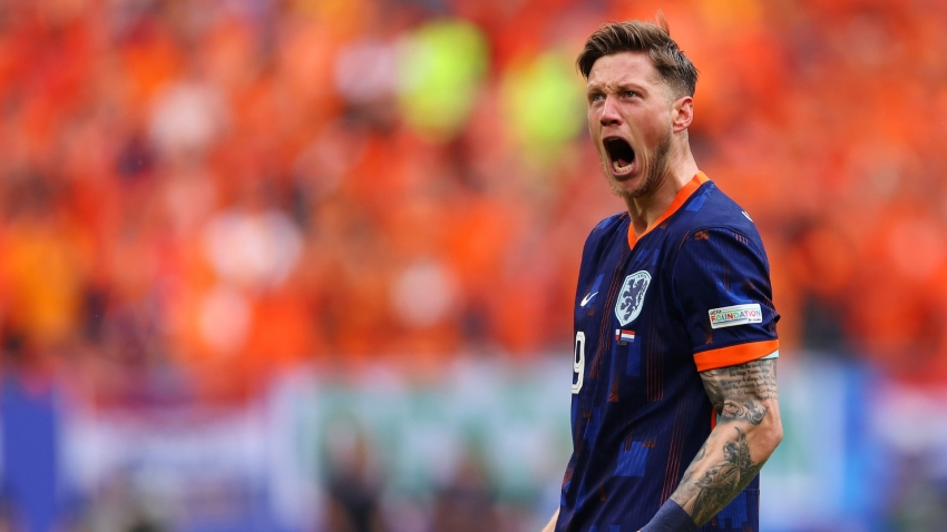 Poland 1-2 Netherlands: Weghorst the hero in comeback win for the Dutch