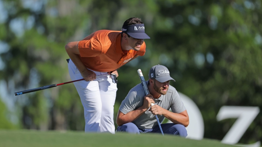Clark and Hossler hold lead at Zurich Classic of New Orleans