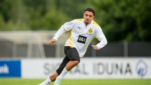 Dortmund sign PSV forward Malen after Sancho exit