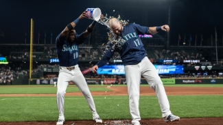 MLB: Mariners walk-off Tigers on Haniger&#039;s 3-run double