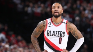 Damian Lillard asks Trail Blazers for trade to contender
