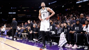 Yuta Watanabe dunks into his own basket, Nets suffer fifth loss in six  games / News 