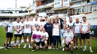Counties cast rivalry aside and honour the life of Matt Dunn’s daughter
