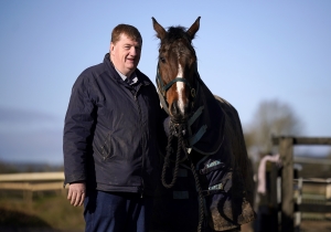 Hanlon yet to firm up Hewick’s Gold Cup jockey