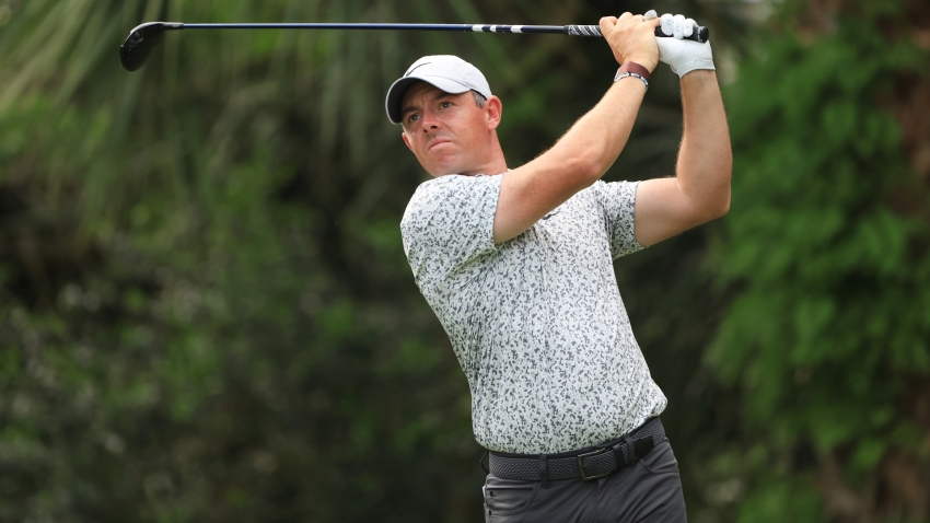 McIlroy backs controversial golf ball proposals