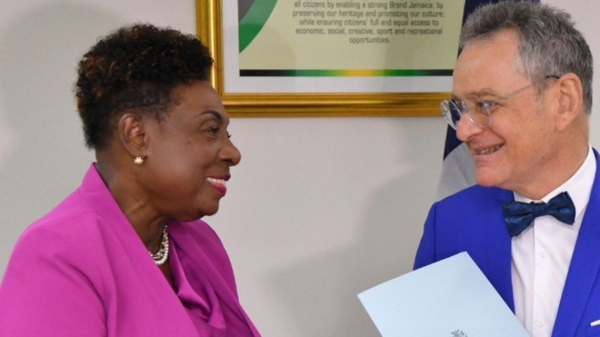 Jamaica and France sign landmark MOU for bilateral sports cooperation
